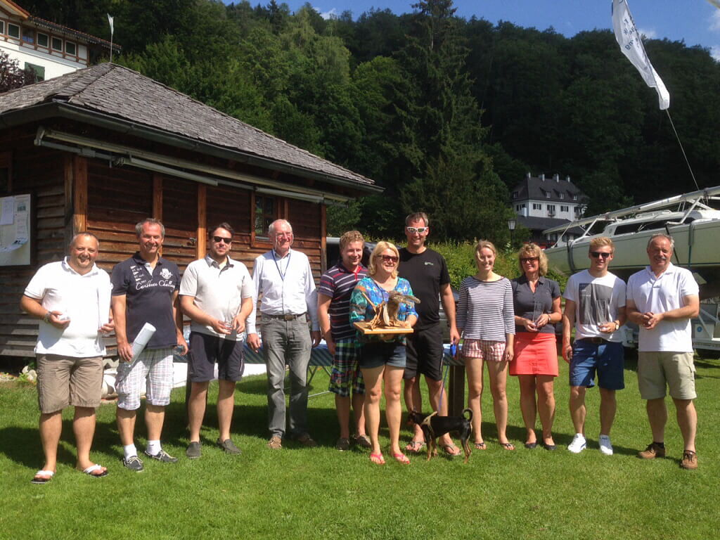 v.l: Patrick Purin, Philipp Ullherr, Bernd von Hörmann, Manfred Joppich (Wfl), Christian Oehm, Peggy Kunth, Stefan Freitag, Pia Nürnberger, Monika Nürnberger, Jan Nürnberger, Peter Nürnberger