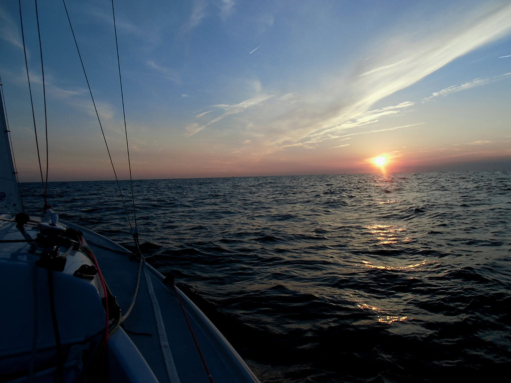 Sonnenuntergang in der SW-Nordsee.