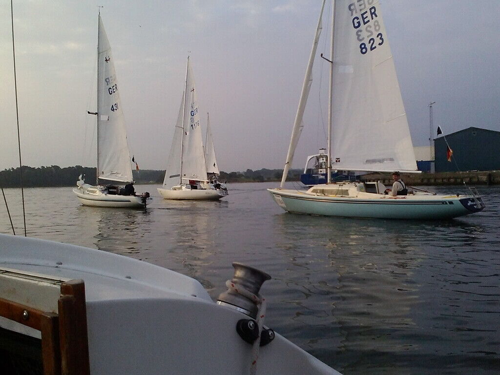 Auslaufen zum Start.