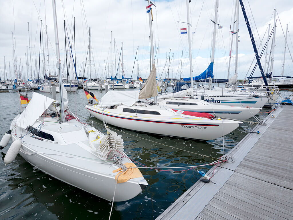 Sammeln in der FlevoMarina.