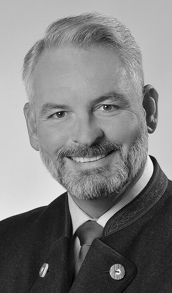 Technischer Obmann der Deutschen H-Boot Klassenvereinigung : Jörn Alexander Kinner