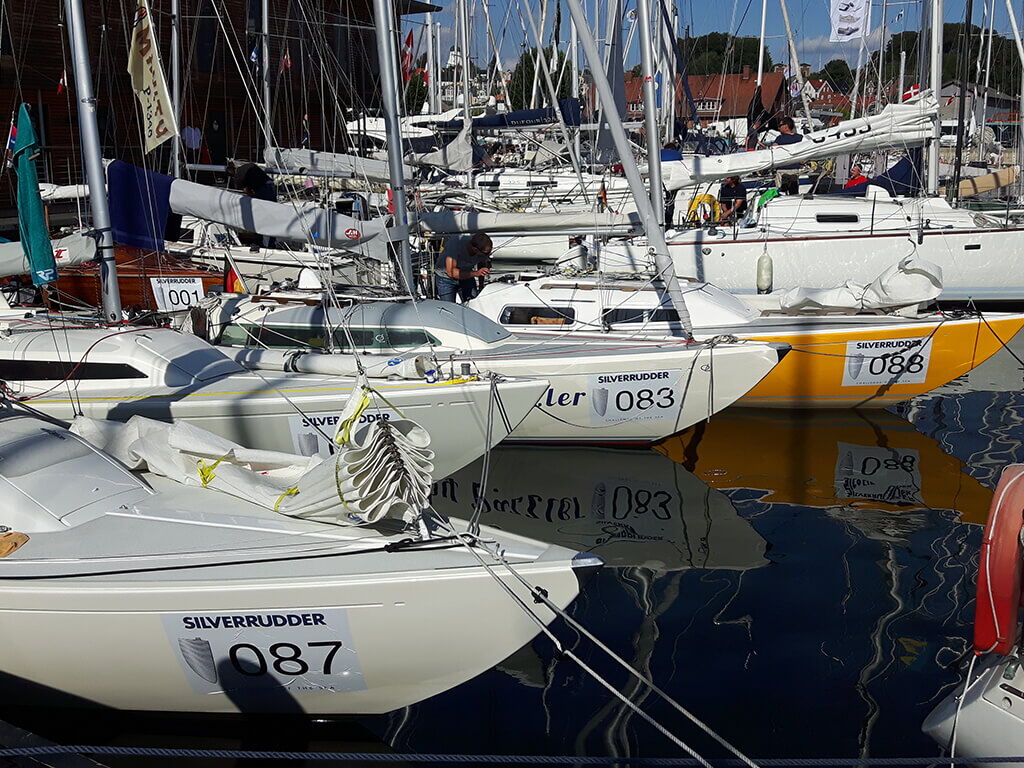 Die H-Boot Flotte ist am Morgen startklar und segelklar.