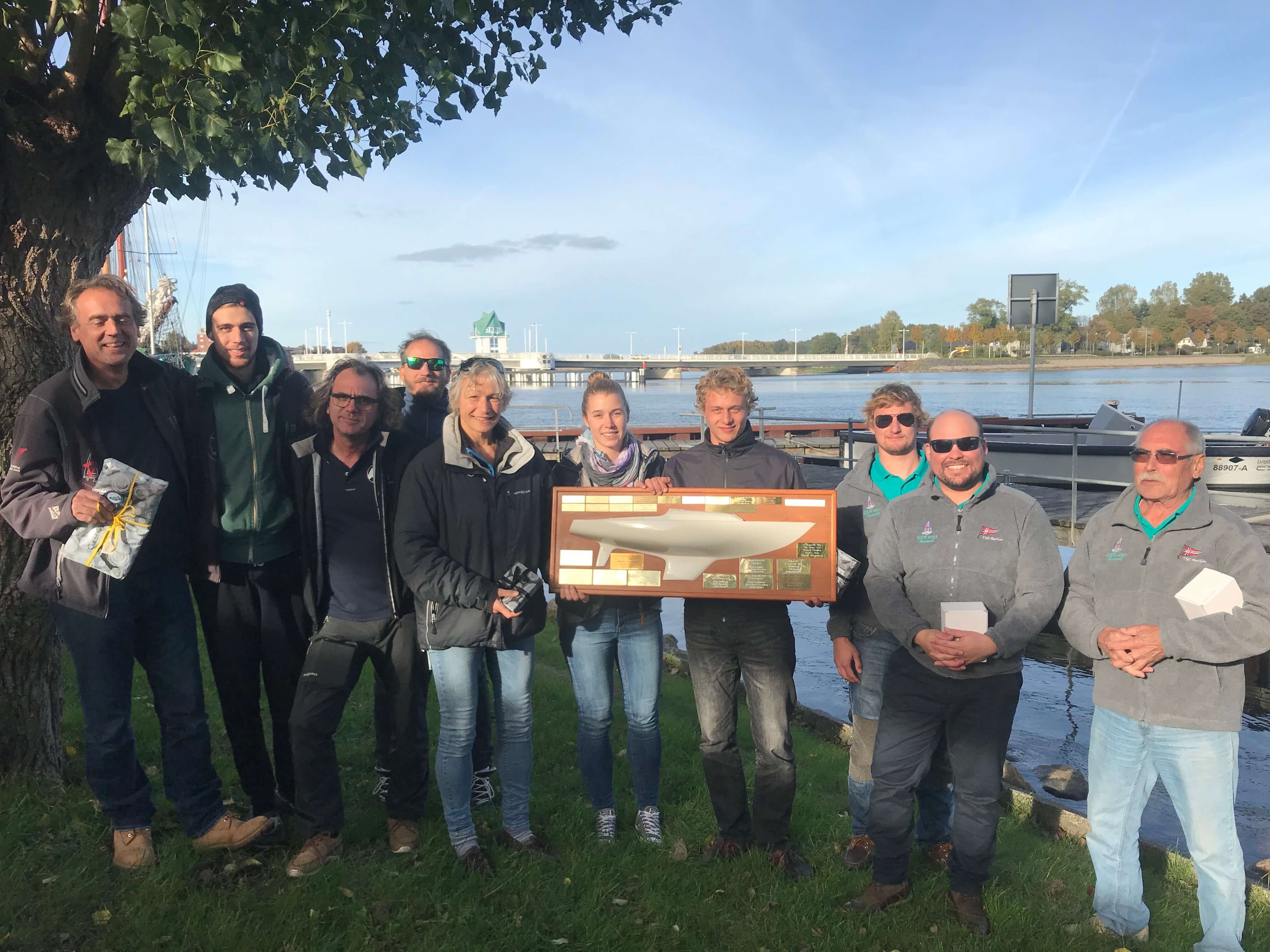 Das Podium der Norddeutschen Meisterschaft: Crew Köhne (2), Kausen (1) und Zimmermann (3).