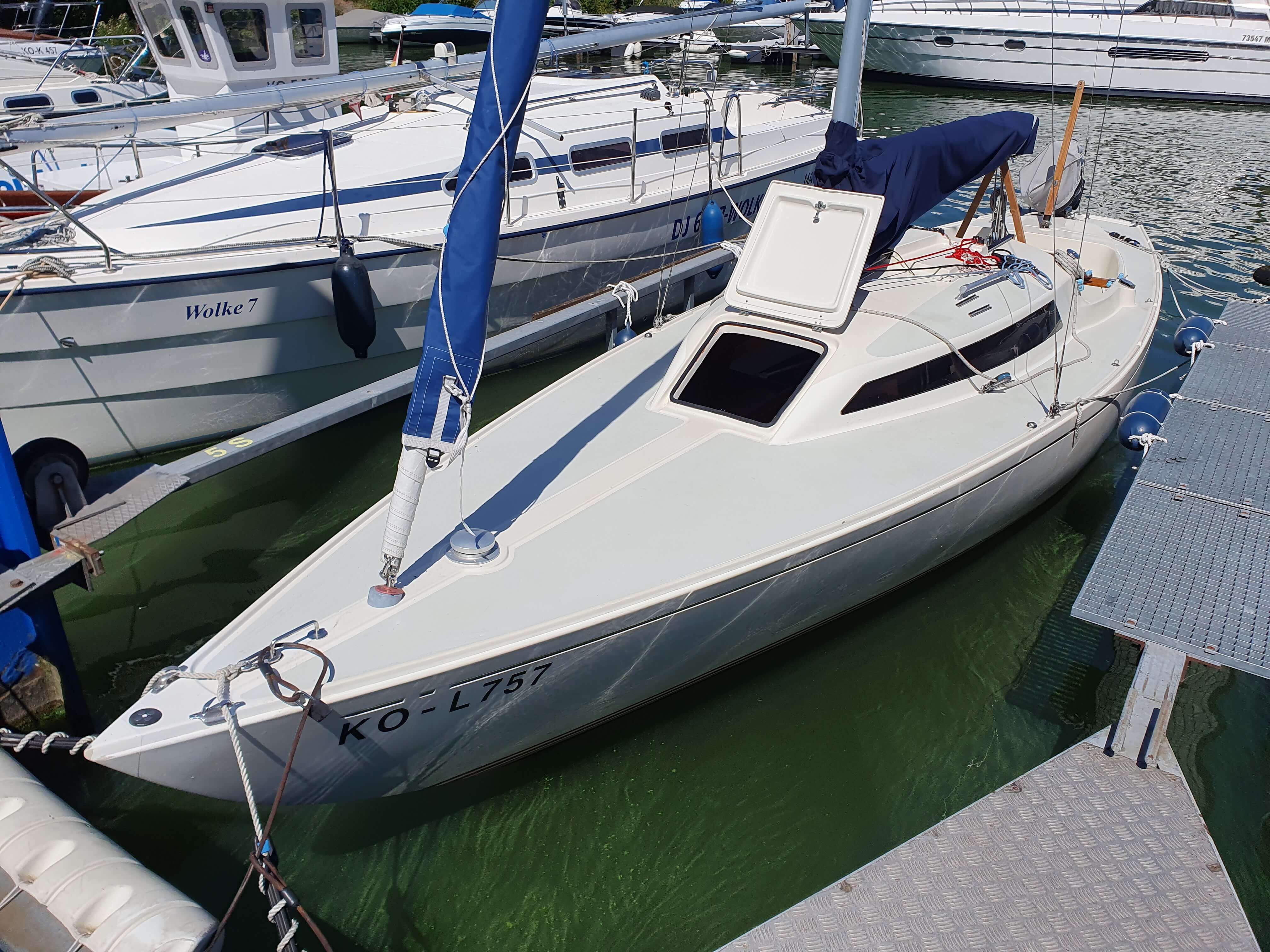 Artekno H-Boot GER 922.
