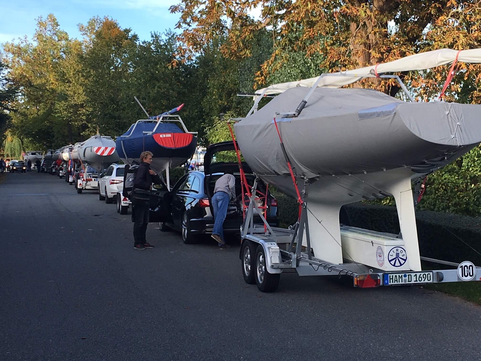 Line-Up der H-Boot Gespanne zur Abfahrt