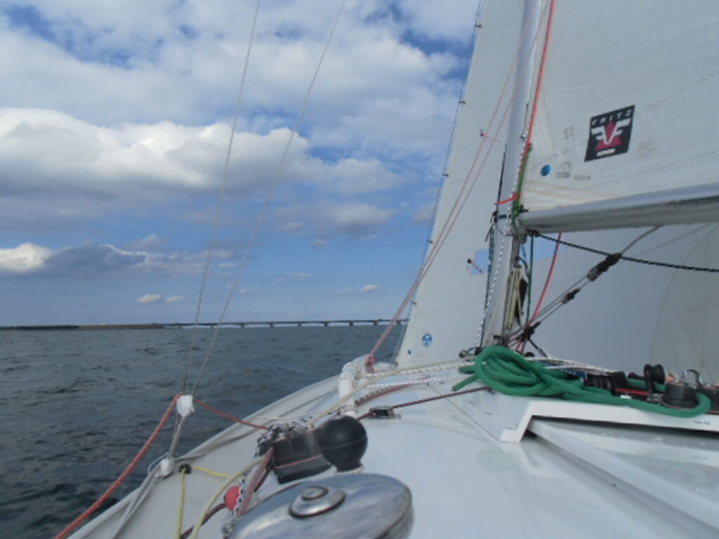 Die große Belt Brücke kommt in Sicht.