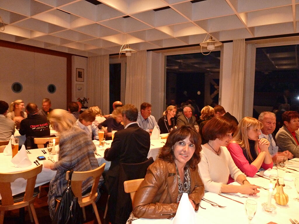 Sehr gut besuchter Flottenabend zum Jahresabschluß.